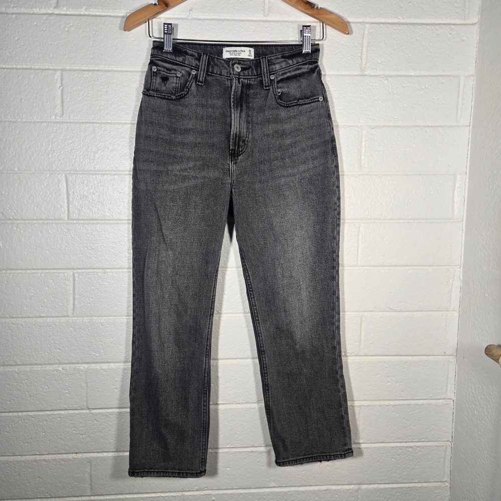 Abercrombie & Fitch Ankle Straight 25x24 Ultra High Rise Gray Distressed Crop